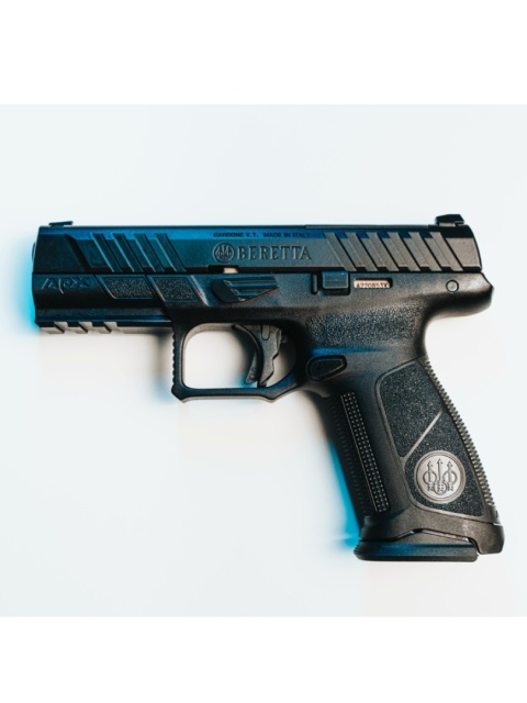 PISTOLET SAMOPOWTARZALNY BERETTA APX A1, KAL. 9 MM PARABELLUM