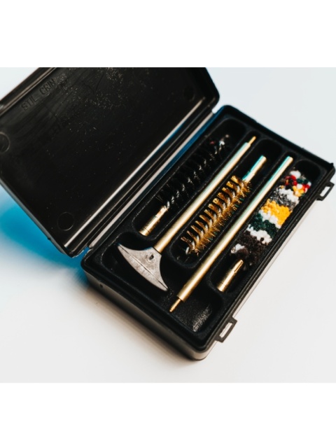 ZESTAW DO CZYSZCZENIA STIL CRIN PISTOLET KAL.44/45 (83_45)